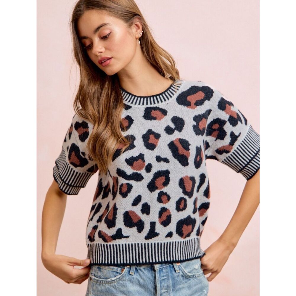 BiBi Leopard Print Short Sleeve Sweater Double Short Sleeves Size Small